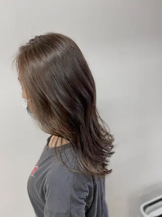 ミディアム AKI💛 すみれのマツエク・マツパデザイン