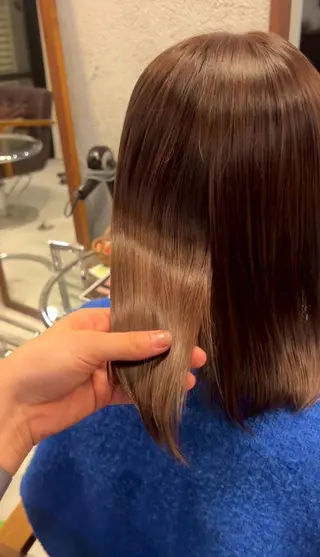 カラー ミディアム 谷岡 沙也佳のヘアスタイル