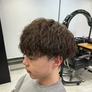 ショート パーマ メンズ 矢島颯哉/ハイトーン ブリーチカラー💎のヘアスタイル