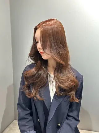 ロング カラー ヘアアレンジ 新宿⌇韓国風ヘア ⌇透明感カラーのヘアスタイル