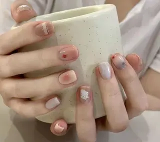 ネイル VIVIAN リサのネイルデザイン