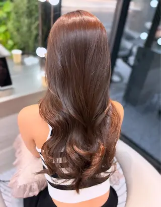 ロング カラー yui🎀ブリーチ なしベージュ／博多のヘアスタイル