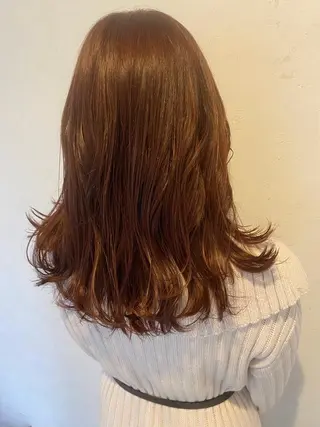 セミロング カラー 伊藤 さやかのヘアスタイル