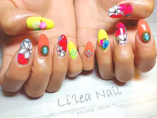 ネイル Li'leaNail AINAのネイルデザイン