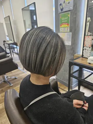 ショート 山田 一輝のヘアスタイル