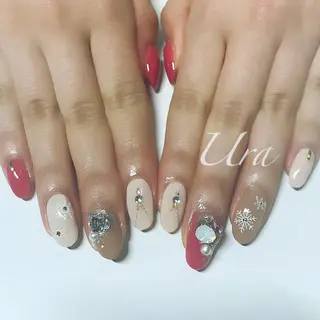 ネイル UrakoNail 《nail》のネイルデザイン