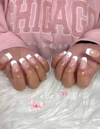 ネイル each Hibikiのネイルデザイン