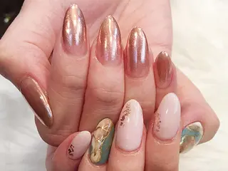ネイル K. Harukaのネイルデザイン