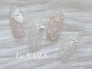 ミディアム ユー ネイルズのネイルデザイン