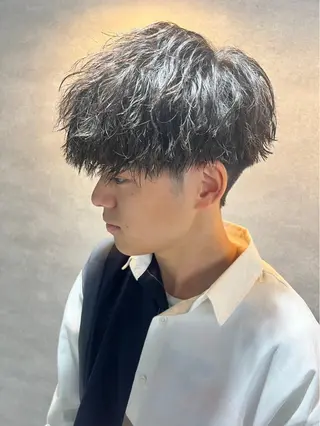 ショート パーマ メンズ *モデル募集🤍横浜 透明感カラー🫧のヘアスタイル