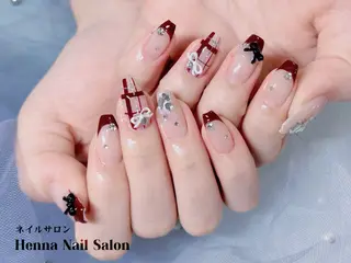 ネイル Henna Kongssalonのネイルデザイン