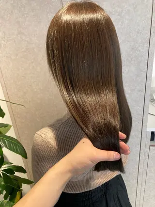 ロング ✨色持ちの良い艶 カラー✨蟹江真世のヘアスタイル
