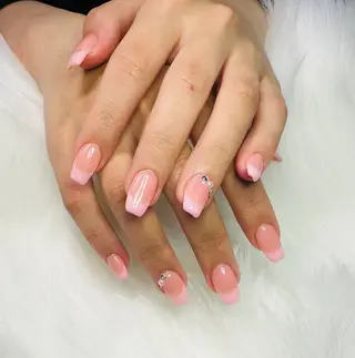 ネイル Y&A nail🌈のネイルデザイン