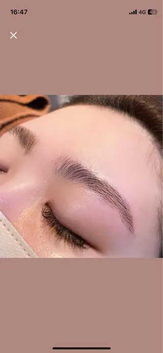 アイブロウ 暖色ｶﾗｰ/ﾚｲﾔｰ ｶｯﾄ/Yunaのヘアスタイル