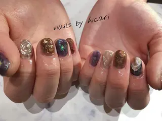 ショート カラー ネイル マツエク・マツパ illum hicariのネイルデザイン