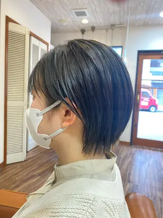 ショート くびれショート・ボブ カットorパーマ特化のヘアスタイル