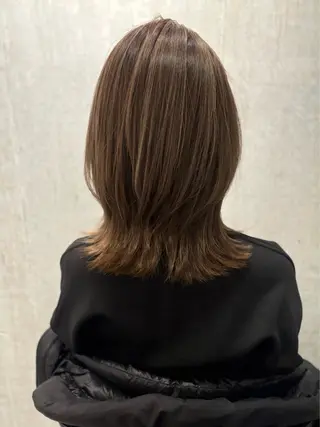 セミロング カラー ROCCA hair eje. 千晴のヘアスタイル