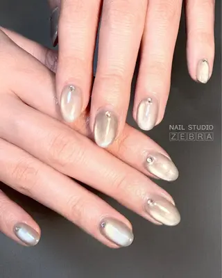 ネイル HINATA - ZEBRAのネイルデザイン