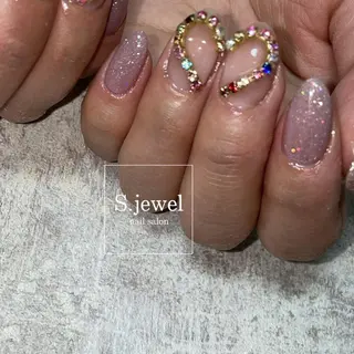 ネイル S. JEWELのネイルデザイン