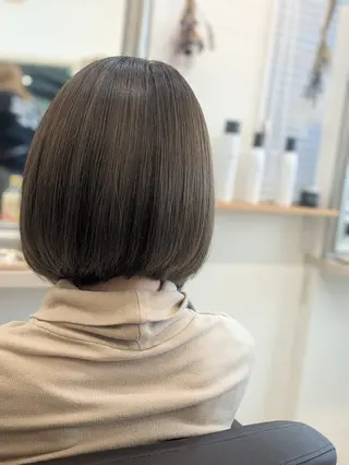 ミディアム カラー まりえ☆髪質改善/ 艶髪/オトナショートのヘアスタイル