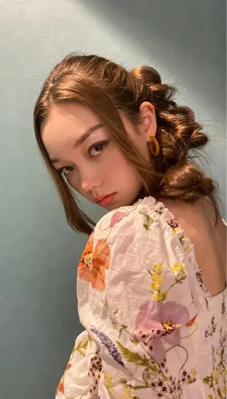 ヘアアレンジ and Art おのでらじんのヘアスタイル