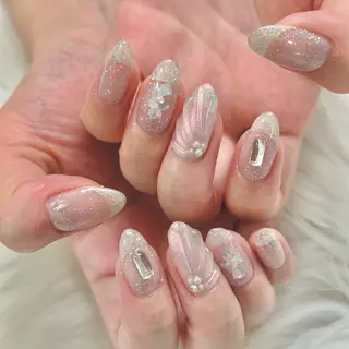 ネイル KIREIE Satomiのネイルデザイン