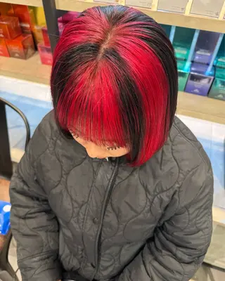 ミディアム カラー ヘアアレンジ ハイトーン特化🤍 浦住のヘアスタイル