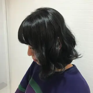 ミディアム カラー オリーブ/アッシュ やわらか透明感カラーのヘアスタイル