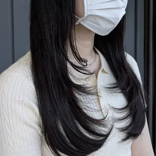 ロング 陽葵 (hinata)のヘアスタイル