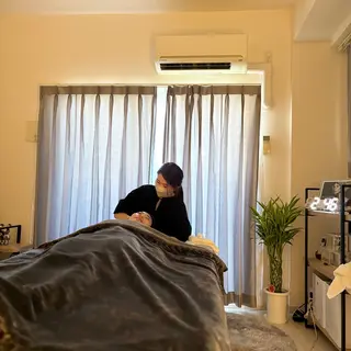 小顔矯正サロン AYURのエステ・リラクイメージ