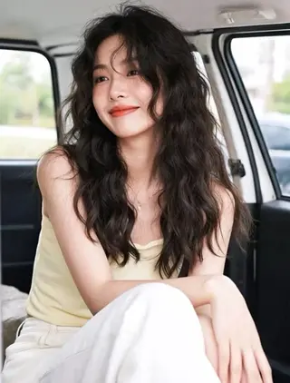 パーマ 柔らかメルティ ヘア🩰Yuuhaのヘアスタイル
