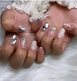 セミロング ネイル BELLUNA Mizuki❤︎のネイルデザイン