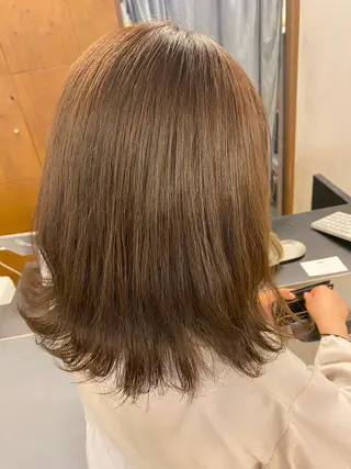 ミディアム デザインカラー/ボブ ブリーチカラー/ユリのヘアスタイル