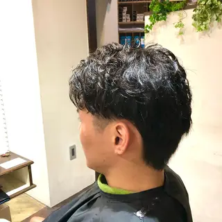 ショート パーマ メンズ 中村 玲美のヘアスタイル