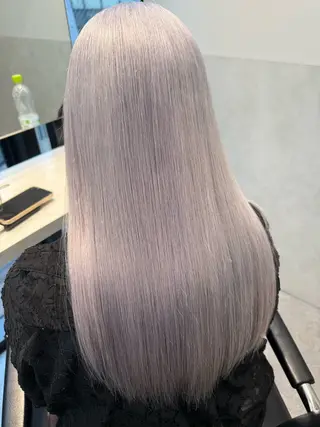 ロング カラー インナーカラー 推し ブリーチ 髪質改善のヘアスタイル