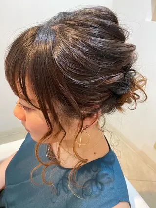 ヘアアレンジ くせ毛×ショート 上岡勇祐のヘアスタイル