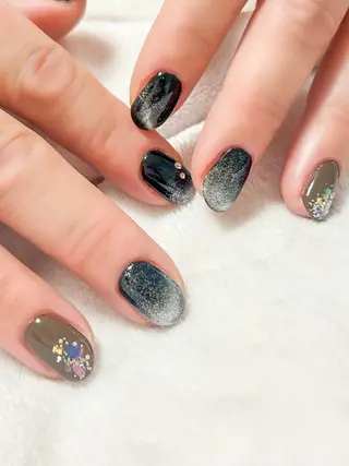 ネイル Lilly nail オーナーMikuのネイルデザイン