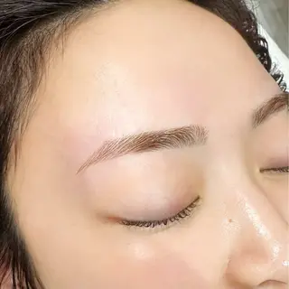 アイブロウ étora 恵比寿店のマツエク・マツパデザイン