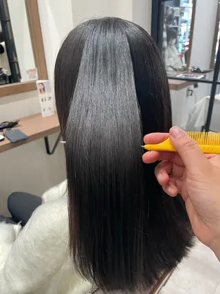 ロング N°rico川喜田 里衣のヘアスタイル