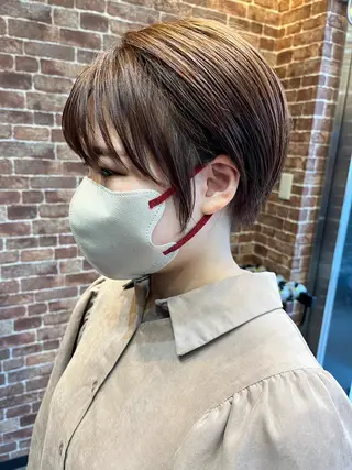 ショート カラー パーマ ヘアアレンジ メンズ キッズ ネイル マツエク・マツパ アイブロウ 久木原 ゆりのヘアスタイル