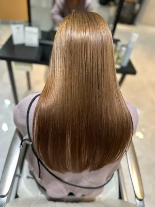 ロング 髪質改善ストレート オルメントのヘアスタイル