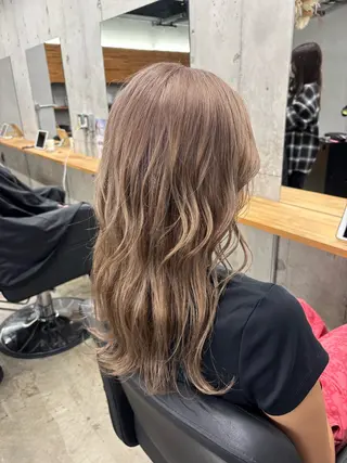 セミロング カラー mono / Manatoのヘアスタイル