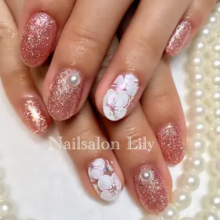 ネイル Lily*nail 🌻Mii🌻のネイルデザイン