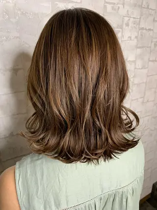 ミディアム カラー 船津武俊 フナツタケトシのヘアスタイル