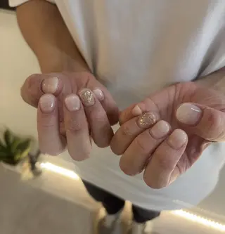 ネイル Trinity ネイリストスタッフのネイルデザイン