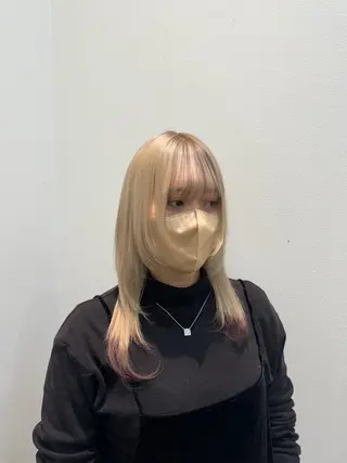 セミロング カラー 堀越 美羽のヘアスタイル