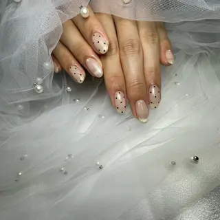 ネイル 里見 麗のネイルデザイン