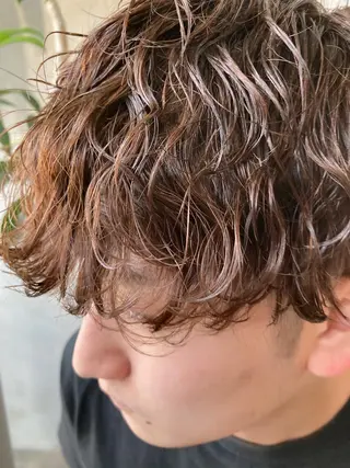 ショート パーマ メンズ 波巻きスパイラルパー マ/シャドウパーマ駿のヘアスタイル
