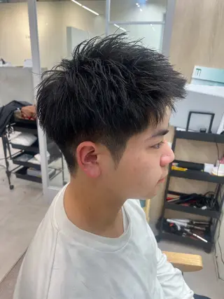 メンズ メンズ レイヤー ウルフ 弓木啓輔のヘアスタイル