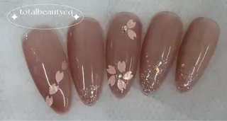 ネイル トータルビューティー CQのネイルデザイン